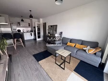 charmant t2 43m² + balcon et parking