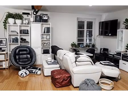 appartement de 63m2  t3  avec un jardin privatif de 145 m2