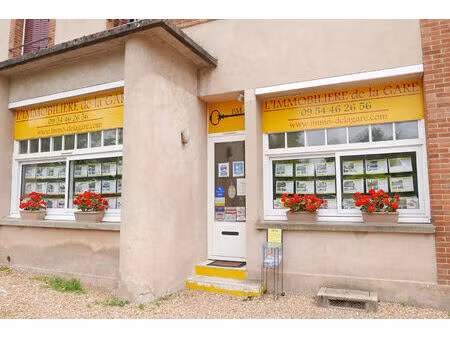 local commercial à maintenon