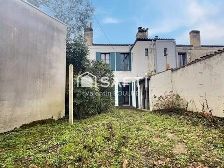 maison en pierre - emplacement