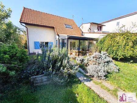 maison l hay les roses 4 pièce(s)