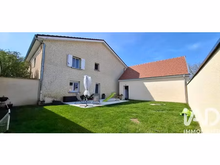maison à saint-aubin (39410)