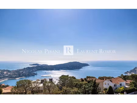 vente maison 5 pièces 318 m² villefranche-sur-mer (06230)
