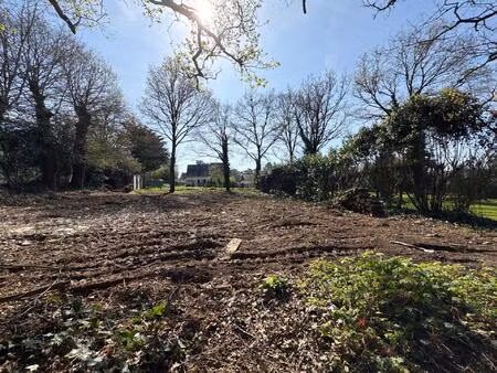 terrain de 1230m2 prêt à bâtir avec tout-à-l'égout