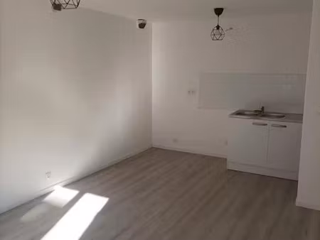 location appartement 2 pièces 34 m² à grigny (91350)  790 €