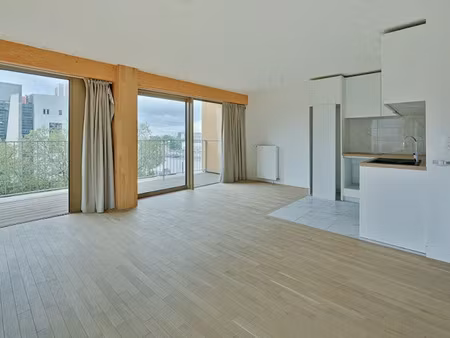 location appartement 4 pièces 83.8 m² à paris 13ème (75013)  2 044 €