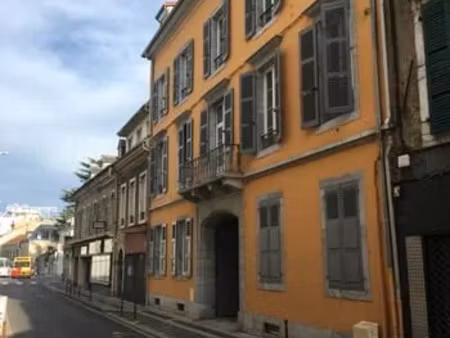 location appartement 4 pièces 110 m² à tarbes (65000)  790 €