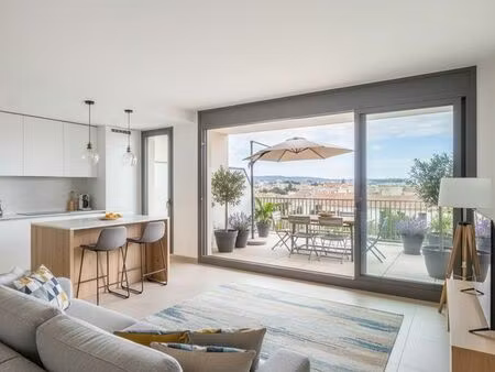 appartement - 2 pièces - nice : visitez & enmenagez