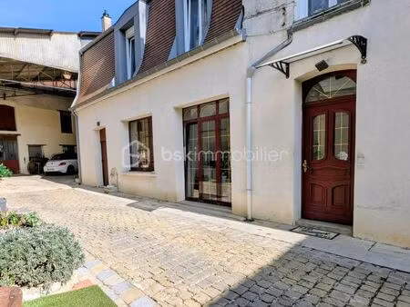 maison 6 pièces 173 m²