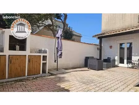 villa 4 pièces 94 m²