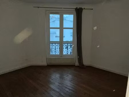 appartement 3 pièces paris 18ème