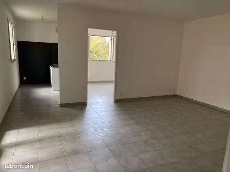 appartement t2 47 m2