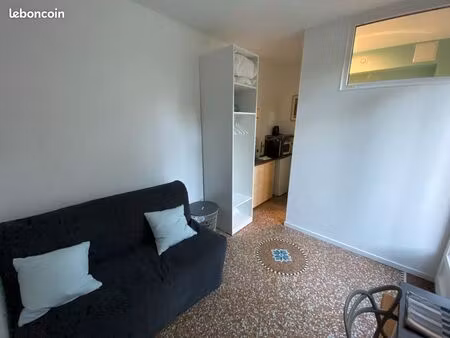 location studio meublé orléans centre