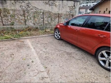 place de parking rumilly centre