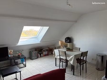 amiens st acheul. t2 avec parking