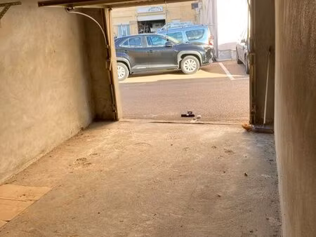 box de 19m2 à la rocade