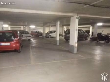 parking sucy centre-ville