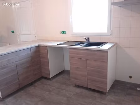 pavillon 5pp 14250 vendes - 850