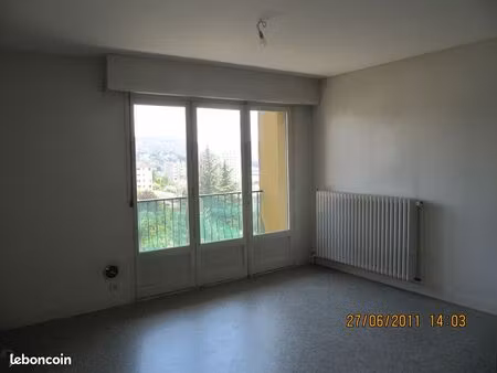 t2 57m² quartier cras