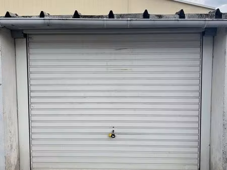 garage à louer tomblaine + place devant – 85