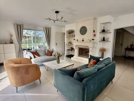 maison 7 pièces 170 m²