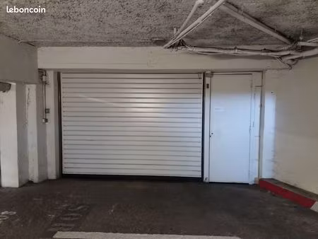 location garage nice nord gorbella