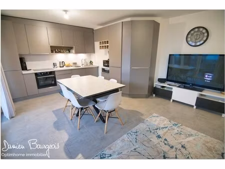 appartement t3 récent avec terrasse et garage – cessy