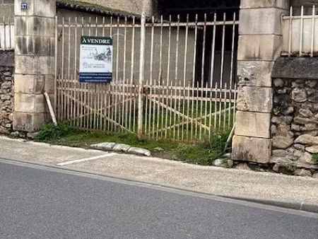 location parking à montmorillon (86500)  70 €