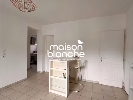 location meublée maison 2 pièces 41.73 m² à cenon (33150)  748 €