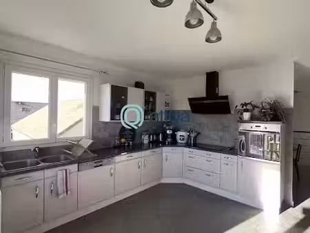 location maison 4 pièces 136.44 m² à crissey (71530)  1 050 €