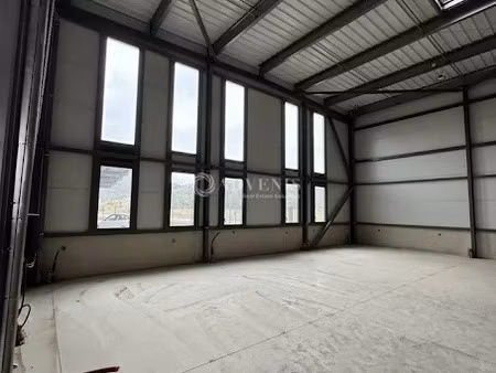 location locaux professionnels 170 m² à montredon-des-corbières (11100)  1 500 €