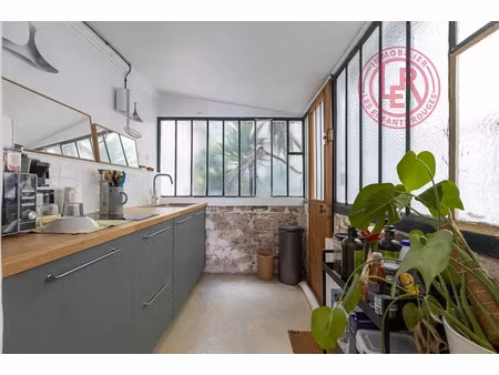 location locaux professionnels 35 m² à paris 10ème (75010)  2 500 €