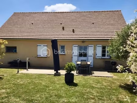 vente maison 5 pièces 102 m² à la bazoge (72650)  179 990 €