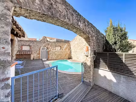 spacieuse maison avec garage + piscine  fourques