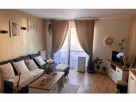 location appartement  m² t-1 à margny-lès-compiègne  455 €