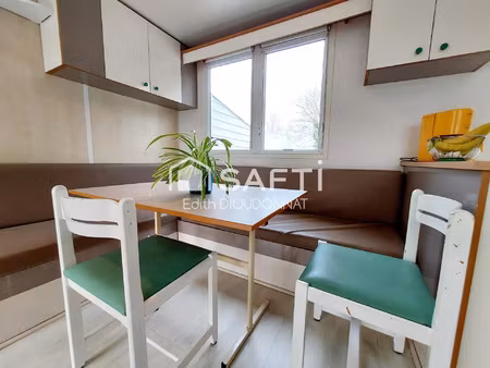 vente maison piscine à saint-cyr-en-talmondais (85540) : à vendre piscine / 30m² saint-cyr