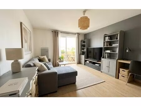 location appartement  m² t-3 à persan  1 150 €