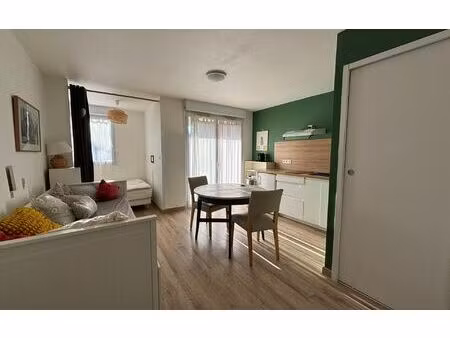 location appartement  m² t-1 à saint-jean  520 €