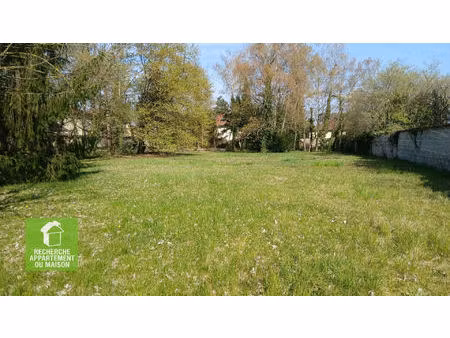 terrain pont de cheruy 270 m2