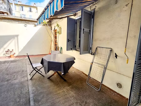 location appartement 1 pièce 22 m² à nice (06000)