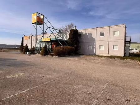 espace industriel à vendre