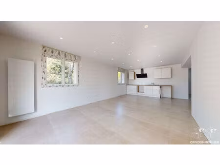 franois - appartement 3 chambres avec jardin et garage