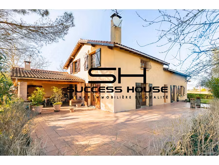 belle maison vue pyrennées