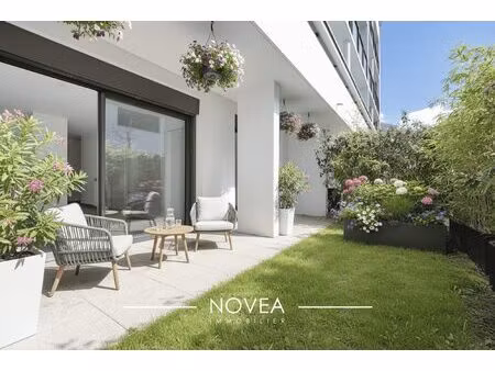 magnifique rez-de-jardin - coeur ecully