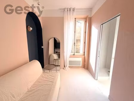 studio meublé refait à neuf lyon 1er