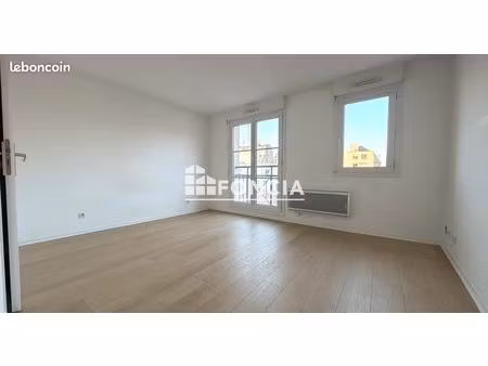 vauban _ studio avec parking