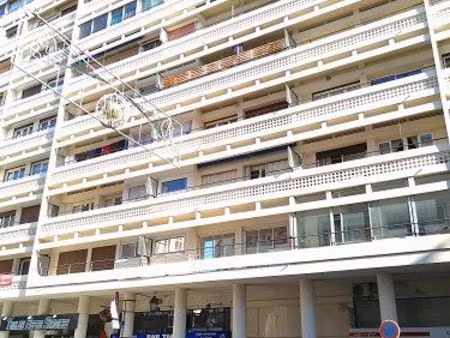 appartement 6 pièces 104 m²