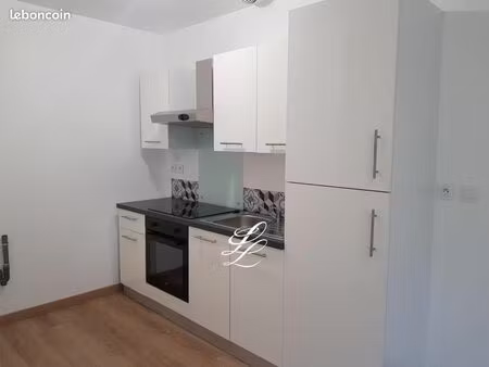 immeuble 6 pièces 140 m²