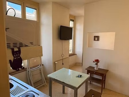 studio 1 pièce 18 m²