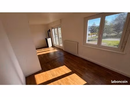 f3 refait à neuf très calme